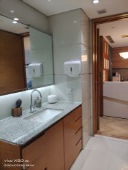 -HEYAN荷妍专业脱毛连锁机构