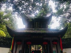 -杭州黄龙洞