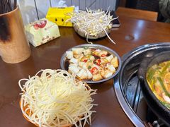 -黔有有贵州酸汤夺夺粉火锅(五味十字店)