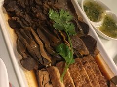 -新大咀港式茶餐厅(宝山万达店)