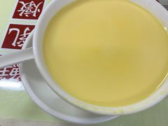 华心鲜乳炖蛋黄-香港華心糖水鋪(南西总店)