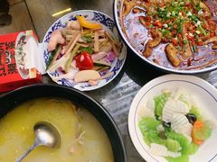 -回水镇·江湖川菜(恒大新城店)