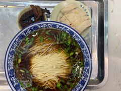 卤鸭爆鳝面-伟记奥面馆(养育巷店)