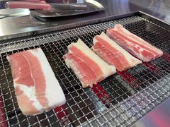 -马路牙子地桌烤肉(工体店)