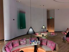 -涨巢·潮玩水疗局