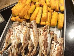 -大中华希尔顿酒店-念自助餐·海南美食·三文鱼