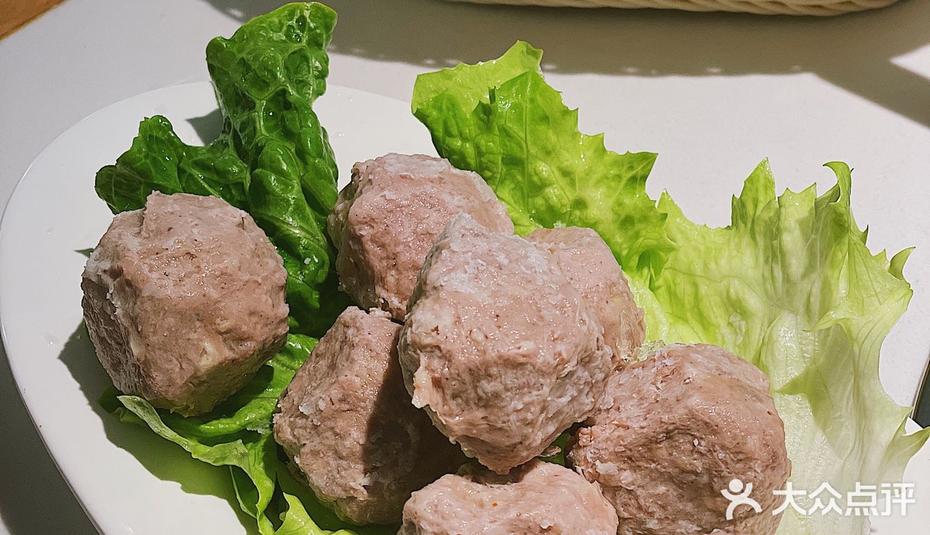 高品质鲜切牛羊肉火锅人均不到100你敢信⁉️吃肉吃到撑可太爽叻