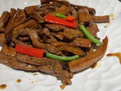 -吴越荣记苏州菜·松鼠桂鱼100%活鱼现做(斜塘老街店)