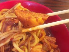 -辣风芹酱香米粉(新疆炒米粉软件园店)