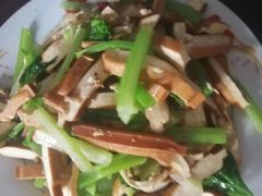 -天鹅到家·保姆月嫂育儿嫂(蔚蓝海岸店)