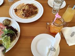 -LENBACH兰巴赫西餐啤酒坊(大连星海广场店)