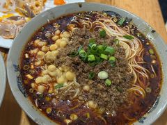 -丁丁猫重庆小面(徐州路店)