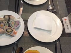 -澳门街美食城(世界城光谷步行街店)