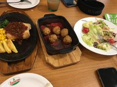 -萨莉亚意式餐厅(深圳北站店)