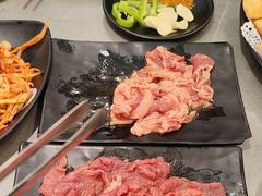 -啊美丽炭火烤肉(滑翔一店)