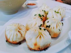 蟹粉生煎-光明邨大酒家(淮海路店)