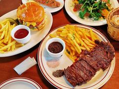 -羽深肉铺 Steak & Wine