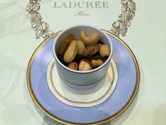 -ladurée(戴高乐机场T 2F店)