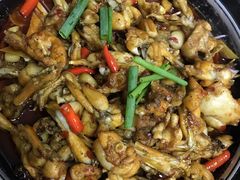 香辣蛙-蛙小侠·沸腾砂锅(南山欢乐颂店)