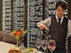 -wineapp葡萄酒餐吧(外滩金融中心店)