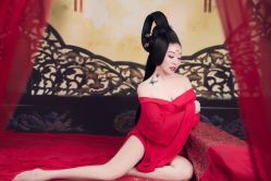 -盘子女人坊古装写真摄影(厦门总店)