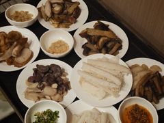 -天宜隆蘑菇宴火锅(石景山旗舰店)