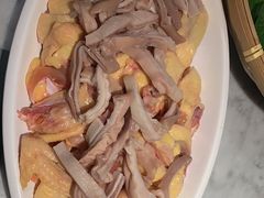 -尚尚仙·酸汤猪手·猪肚鸡火锅(华联万柳购物中心店)