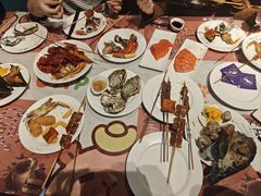 -四海一家自助餐(益田假日广场店)