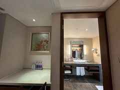 -广州中心皇冠假日酒店