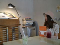 -中国油画院咖啡馆