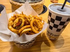 -纽约薯条(世豪广场店)