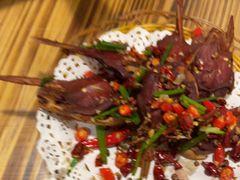 -冶建镜子·老南昌大排档·江西虾王(总店)