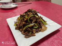 毛笋干烧肉-国生茶庄·地道农家菜团建活动