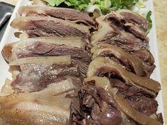 带皮狗肉-英子补身汤(海兰路店)