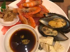 -上海西藏大厦万怡自助餐厅(徐汇店)
