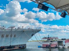 -泰达航母主题公园