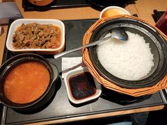 酸辣鸡胗套餐-谷田稻香(佛罗伦萨店)