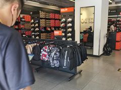 -NIKE北京马连道换季优惠店