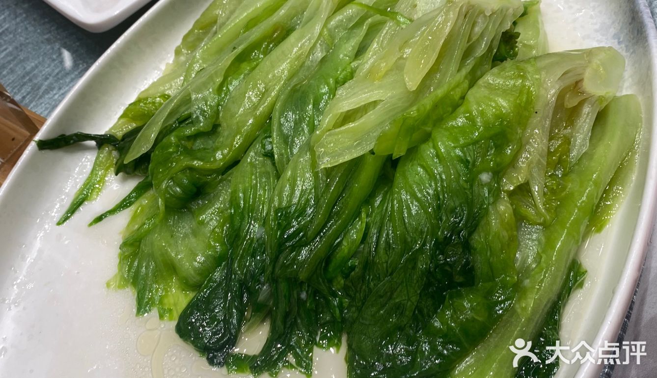 终于来打卡了，出品不错菜品味道都很好