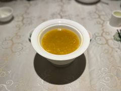 蟹粉鱼翅-成隆行·蟹王府(九江路店)
