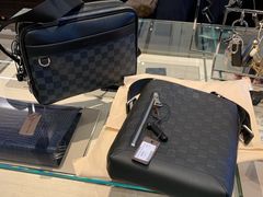 -路易·威登(香榭丽舍大道店)