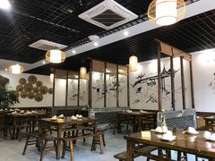 大堂-黄桷树曹家私房菜(江与城店)