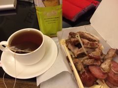 -阿里山邹族烤肉团队(山猪亮)