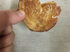 蝴蝶酥-上海哈尔滨食品厂(汇联商厦店)