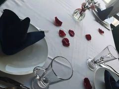 -马克西姆俄罗斯餐厅(通亚街店)