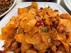 -丹水桥地锅鱼·翘嘴鲌·地方特色全鱼宴(丹江口大坝店)