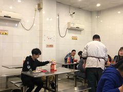 -易记皮肚面(明瓦廊店)