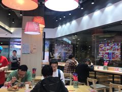 -魔都三兄弟酸辣粉·蘸卤炸串(虹桥万科店)
