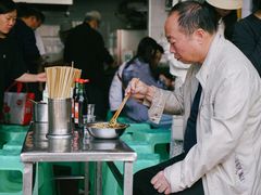 -老五鸡丝豆花面粉(瑞金北路68号院店)