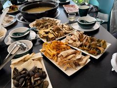 -野菌皇海景野生菌火锅(滨海大道店)